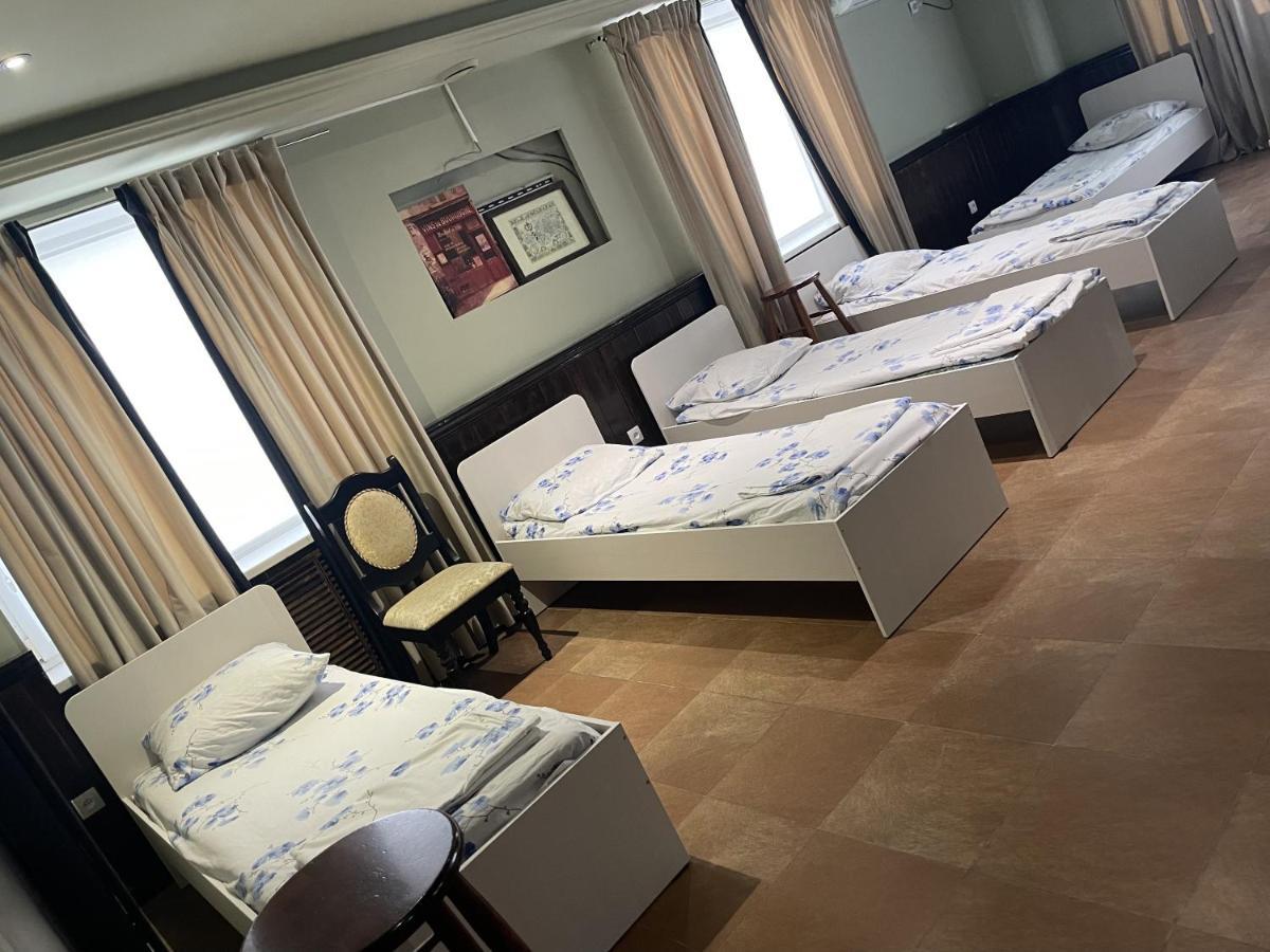 Mang'O Hostel أكتاو المظهر الخارجي الصورة